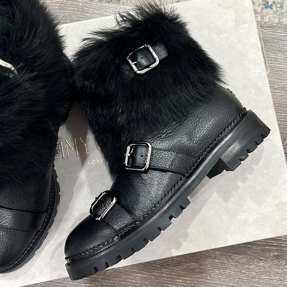 Jimmy Choo black leather ankle boots with faux fur trim. - Picture 3 of 7